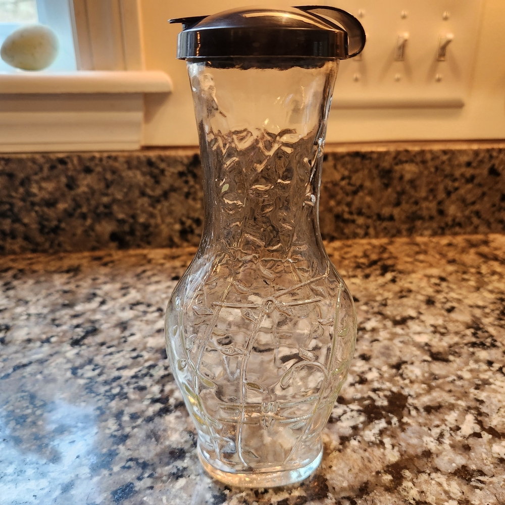 Good Seasons Glass Cruet With Vine And Leaf Pattern And Black Lid